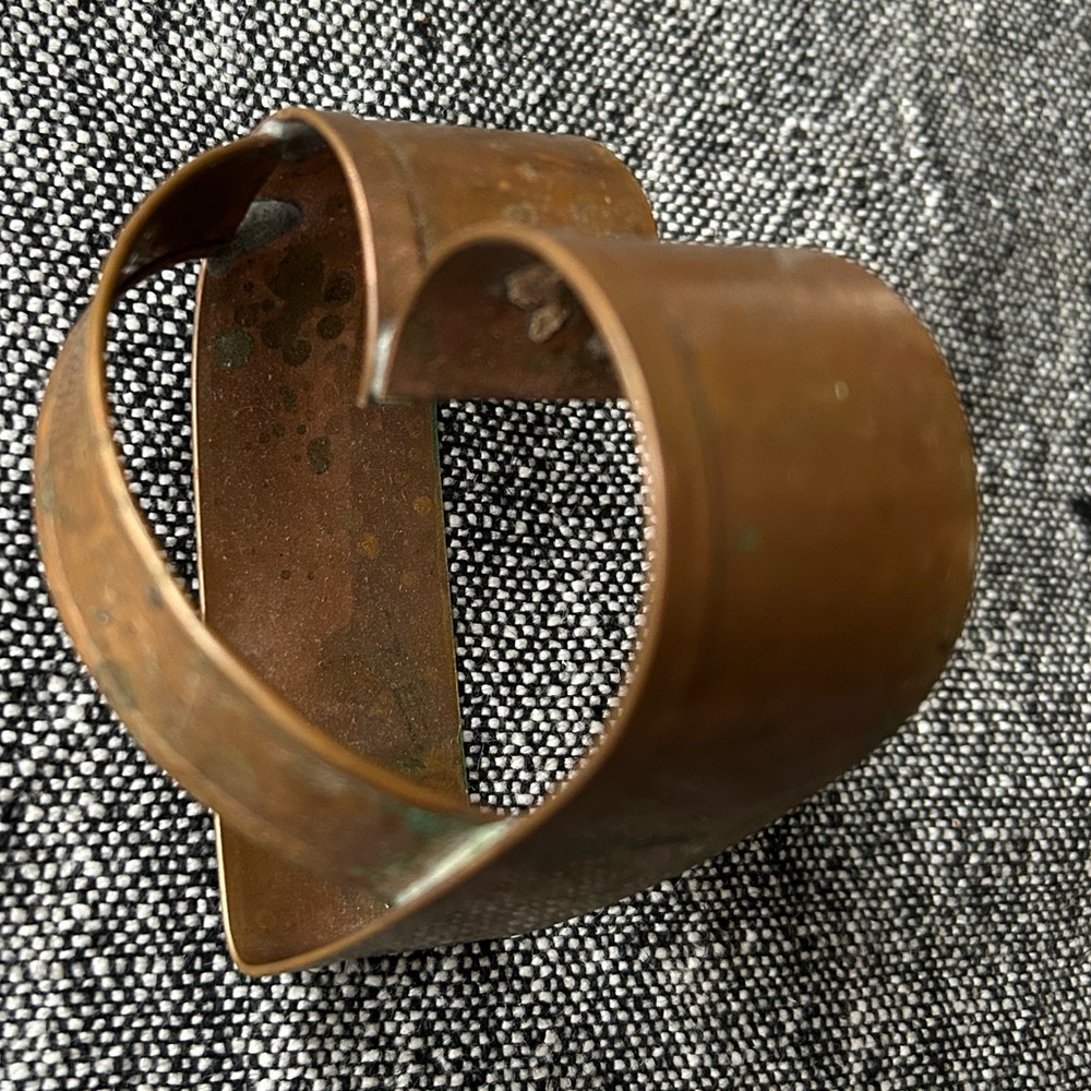 Rustic Heart-Shaped Metal Cookie Cutter - Picture 2 of 8